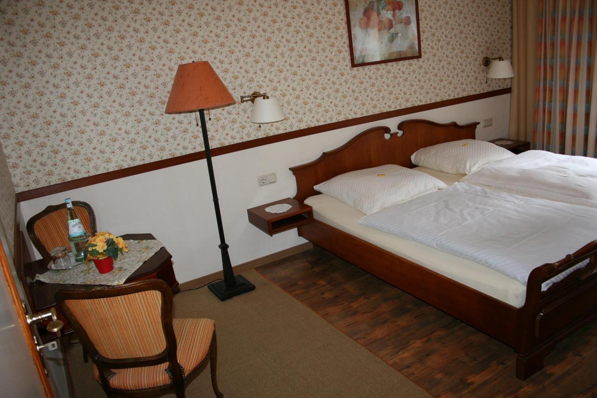 Hotel Meyer Kürten 外观 照片